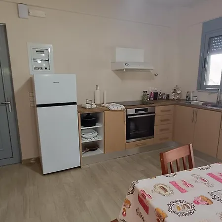 Makarounis Athanasios * Petalídhion