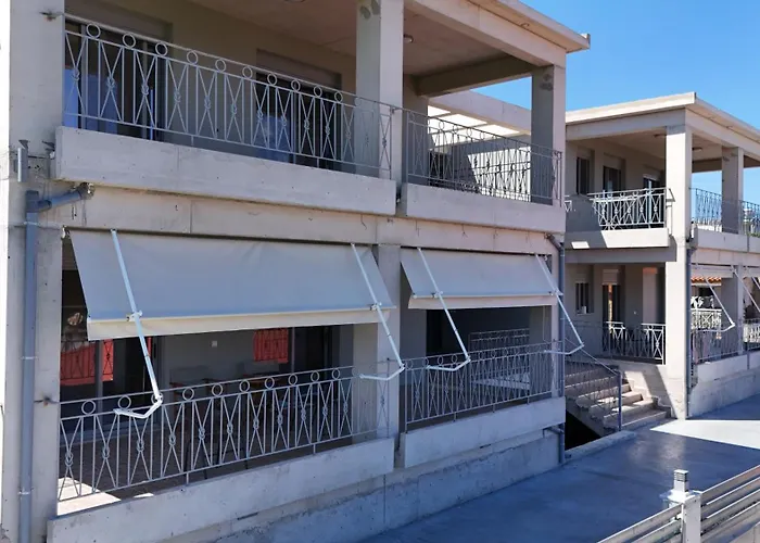 Makarounis Athanasios Apartment Petalidi